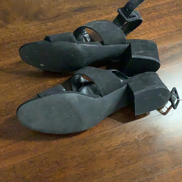 Steven Madden sandals - Picture 3 of 4